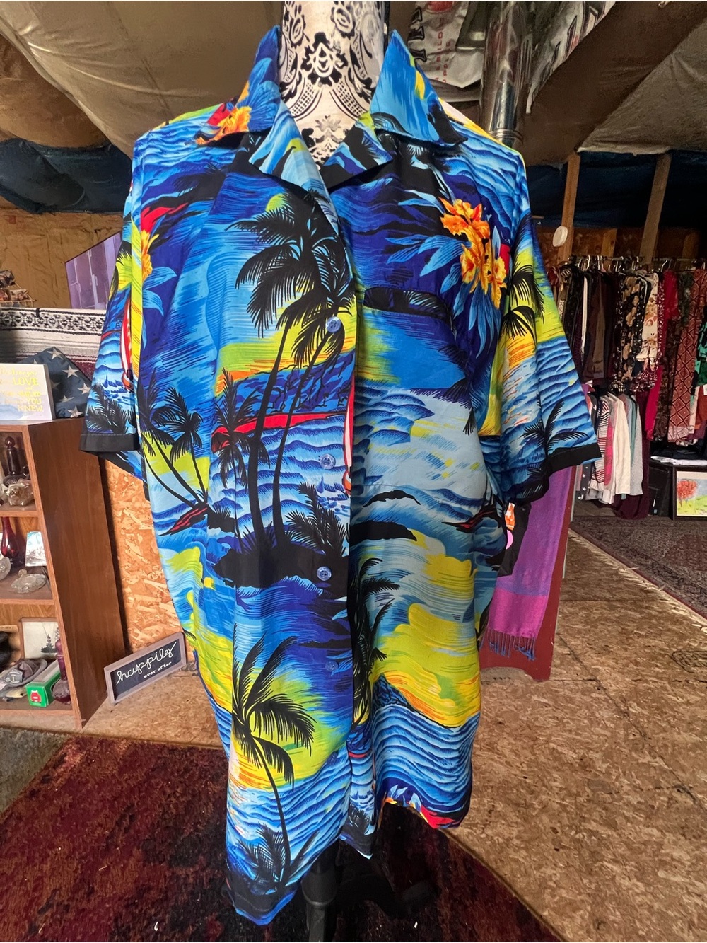 Men's Blue Tropical Print Short-Sleeve Button-Down Shirt